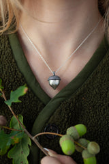 Oak Heart Memorial Ashes Casket - Silver