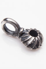 Swirling Sepal Charm