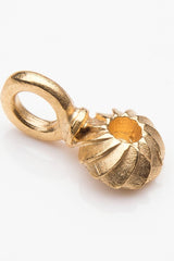 Swirling Sepal Charm