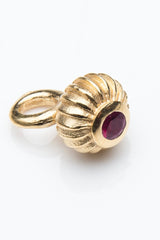 Gemstone Segmented Stigma Charm