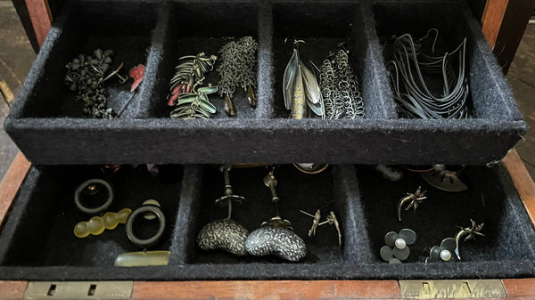 Peak Inside My Jewellery Box: Earrings