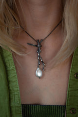 Budding Pearl Pendant Necklace