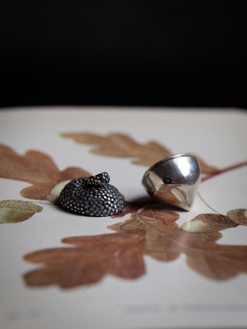 Oak Heart Memorial Ashes Casket - Silver