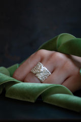 Vintage Buckle Ring