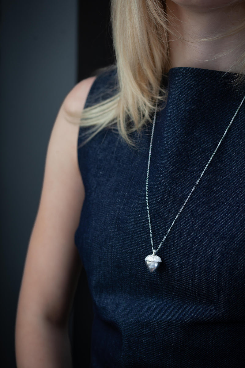 Oak Heart Memorial Ashes Casket - Silver