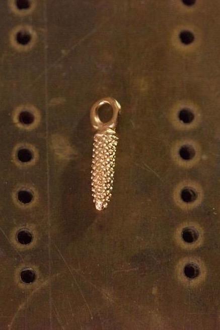 Spotted Anther Charm