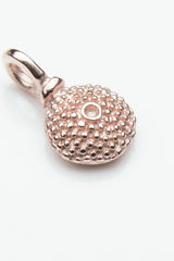 Bobbled Pollen Charm