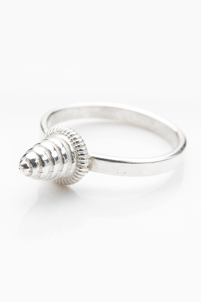 Pointed Bee Hive Stacking Ring