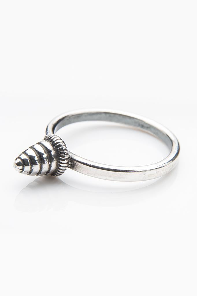 Pointed Bee Hive Stacking Ring