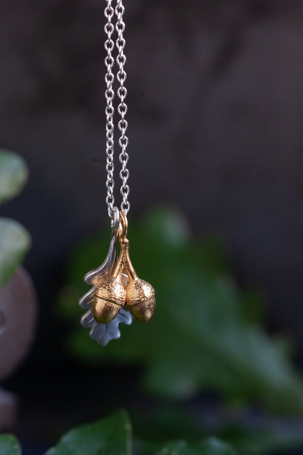 Twin Acorn and Oak Leaf Pendant Necklace