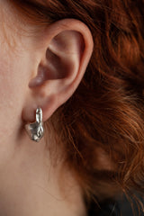 An unusual and playful design. These intricately crafted rabbit head earrings are sure to turn heads.